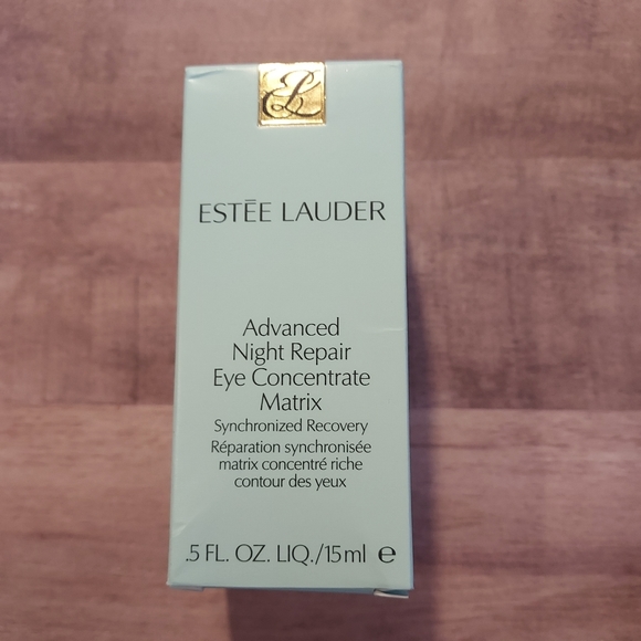 *1 DAY SALE* FULL SIZE Estee Lauder Advanced Night Repair Eye Concentrate Matrix - Picture 10 of 14